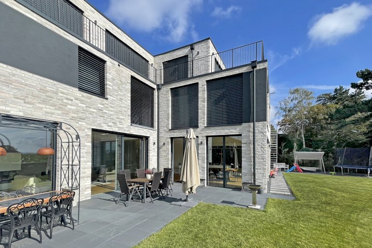 PRIVATE Villa 3 - Aachen - Germany